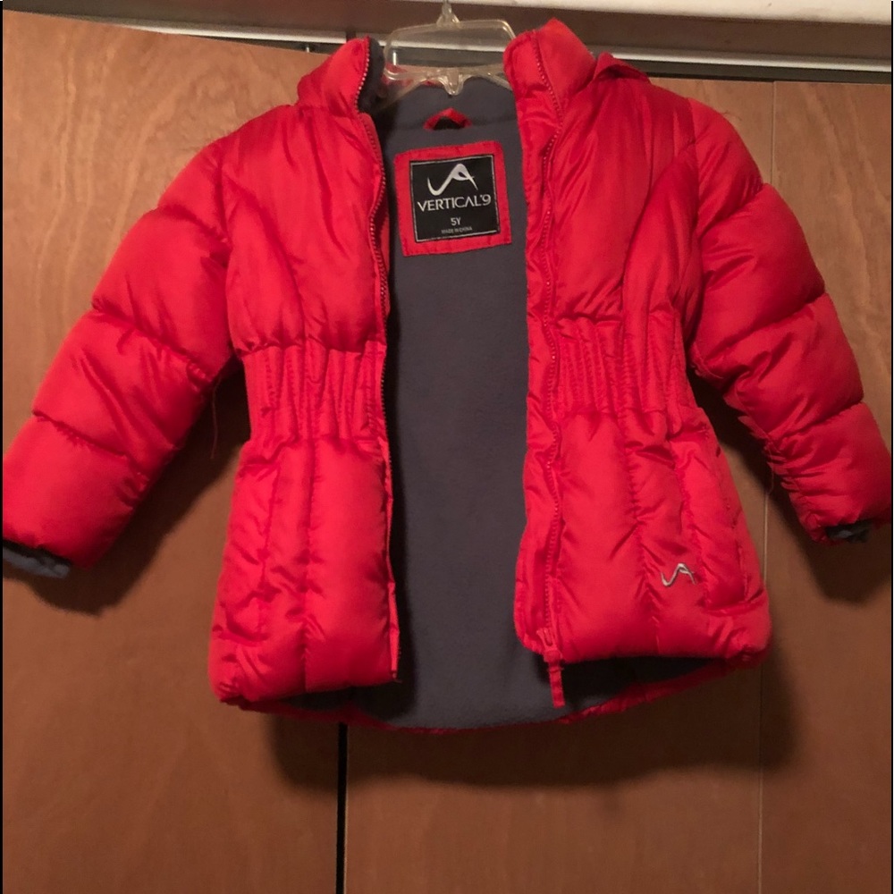 Vertical Puffer Jacket Size 5T new without tags
